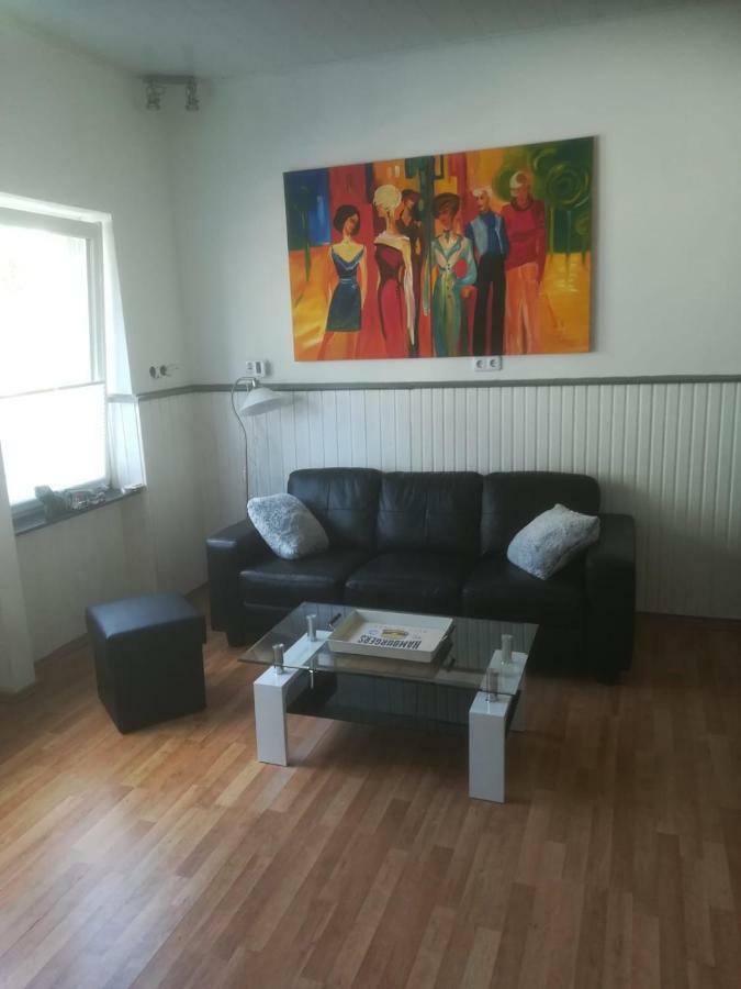 Zentral Gelegene Wohnung In Velbert-Mitte Esterno foto